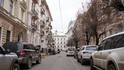 Якою була вулиця Поштова у Чернівцях сто років тому Якою була вулиця Поштова у Чернівцях сто років тому