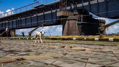 Обвал мосту на Дніпропетровщині: чому закривають тимчасову переправу та коли зведуть новий міст Обвал мосту на Дніпропетровщині: чому закривають тимчасову переправу та коли зведуть новий міст