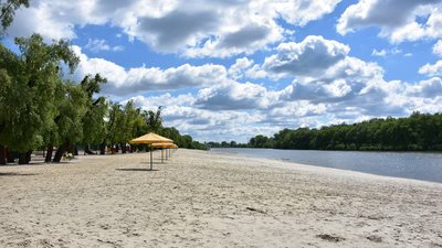 У річці Десні в районі «Золотого берегу» шукають чоловіка