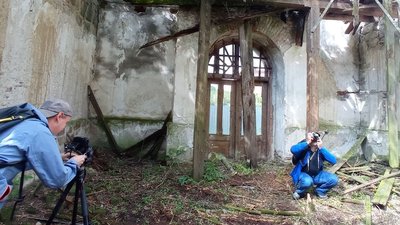 Тернопільські блогери мандрують закинутими костелами і замками області Тернопільські блогери мандрують закинутими костелами і замками області