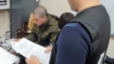 Військовослужбовець Нацгвардії влаштував стрілянину у Дніпрі: п'ятеро людей загинули. Що відомо Військовослужбовець Нацгвардії влаштував стрілянину у Дніпрі: п'ятеро людей загинули. Що відомо