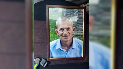 "До тіла росіяни не дозволяли підходити три тижні": донька хоче дізнатися, як вбили її батька у Ягідному "До тіла росіяни не дозволяли підходити три тижні": донька хоче дізнатися, як вбили її батька у Ягідному