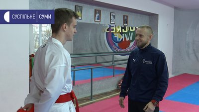 "Найважим був півфінал" - срібний призер юнацької ліги з карате, сумчанин Андрій Косарич "Найважим був півфінал" - срібний призер юнацької ліги з карате, сумчанин Андрій Косарич