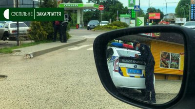 ДТП на вулиці Баб'яка в Ужгороді (ФОТО, ВІДЕО)