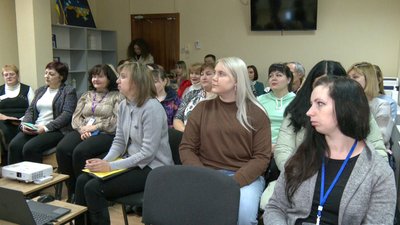 центр "ЯМаріуполь" ярмарок вакансій професії роботодавці переселенці Маріуполь Дніпро центр "ЯМаріуполь" ярмарок вакансій професії роботодавці переселенці Маріуполь Дніпро