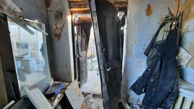 "Залишилися без будинку" — подружжя з Миколаївщини розповіли про втрату майна та життя в окупованій Снігурівці "Залишилися без будинку" — подружжя з Миколаївщини розповіли про втрату майна та життя в окупованій Снігурівці