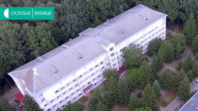 Медики Подільського регіонального центру онкології на самоізоляції