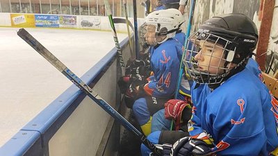 Представники одеської спортивної школи "Джинестра" перемогли на Всеукраїнських змаганнях з хокею Представники одеської спортивної школи "Джинестра" перемогли на Всеукраїнських змаганнях з хокею