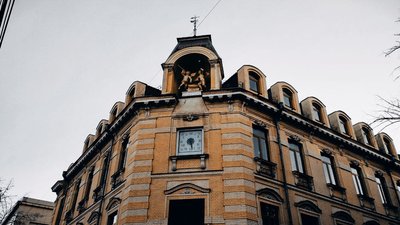 пошта, годинник