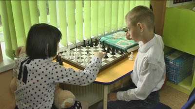 "Вони мають чимало бажань, але найдужче мріють про тата з мамою" "Вони мають чимало бажань, але найдужче мріють про тата з мамою"