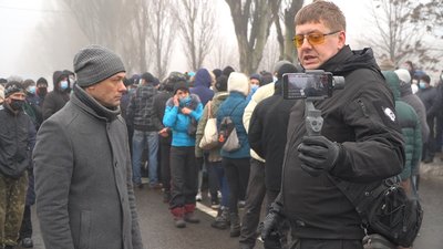 Близько 120 людей перекривали дорогу у Кам'янському