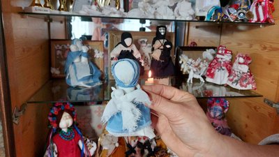 Щоб пам'ятали геноцид: черкащанка створила "Ляльки ненародженим" Щоб пам'ятали геноцид: черкащанка створила "Ляльки ненародженим"