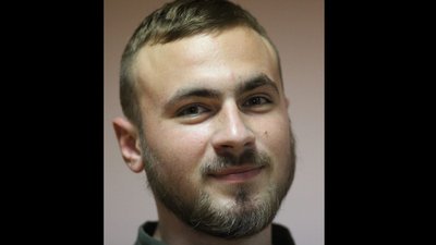 "Завжди був щирим та усміхненим": у Черкасах попрощалися з "Арсом" — бійцем "Азову" "Завжди був щирим та усміхненим": у Черкасах попрощалися з "Арсом" — бійцем "Азову"