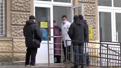Коли на Прикарпатті очікувати нову хвилю захворюваності на CОVID-19. Прогнози лікарів