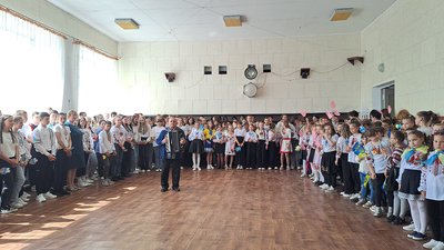 У школі на Кіровоградщині, де вчилась співачка alyona alyona, готуються вболівати за неї на "Євробаченні" У школі на Кіровоградщині, де вчилась співачка alyona alyona, готуються вболівати за неї на "Євробаченні"