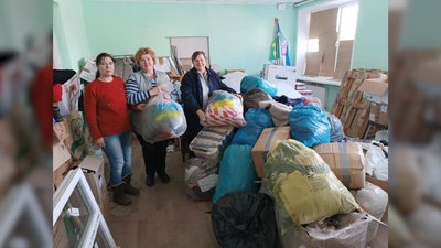 Засоби гігієни, побутова техніка, їжа та будівельні матеріали: священник з Польщі збирає допомогу для Чернігова Засоби гігієни, побутова техніка, їжа та будівельні матеріали: священник з Польщі збирає допомогу для Чернігова