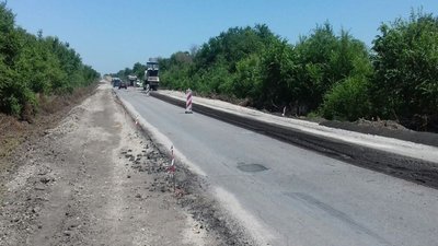 Служба автодоріг розпочала ремонт ділянки траси між Запоріжжям і Донецьком