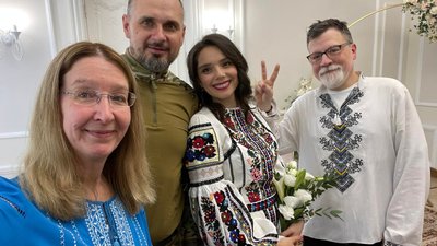 Режисер Олег Сенцов одружився Режисер Олег Сенцов одружився
