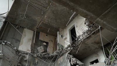Будинок всередині Будинок всередині