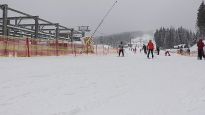 Карантин на Буковелі. Як працював курорт у день перевірки санітарних норм Карантин на Буковелі. Як працював курорт у день перевірки санітарних норм