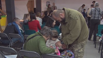 Теплом зігріємо серця Теплом зігріємо серця