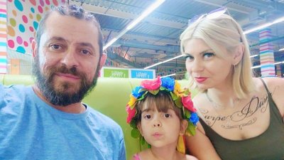 Андрій Ісаков з сім'єю Андрій Ісаков з сім'єю