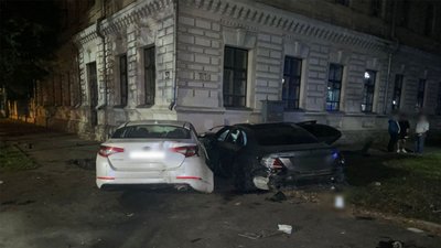 У Черкасах зіштовхнулися два легковики: чотири людини отримали травми