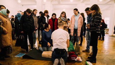 У Тернополі провели навчання з надання першої домедичної допомоги