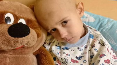 У Хмельницькому молодь організувала онлайн-акцію, аби зібрати кошти на лікування дитини