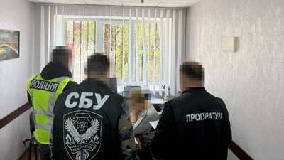 Розслідують заволодіння коштами, виділеними на  будинок для багатодітної родини ВПО