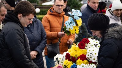 В Ужгороді попрощалися із полеглим захисником Владиславом Решетніком