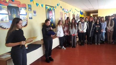 "Я дуже вас прошу, моліться за мене": спогади матері загиблого "кіборга" Володимира Труха
