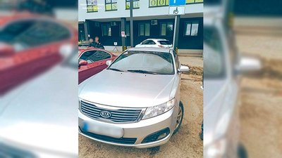 Львівські патрульні оштрафували нетверезого водія, який припаркувався біля управління поліції