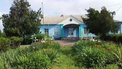 Ми вистояли та зберегли школу — директорка ліцею на Миколаївщині про навчання в окупації Ми вистояли та зберегли школу — директорка ліцею на Миколаївщині про навчання в окупації