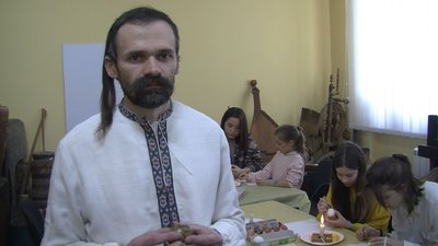 В громаді на Волині дітей навчали традиційному розпису писанок В громаді на Волині дітей навчали традиційному розпису писанок