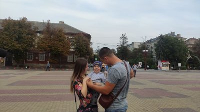 Сім’я з Тернополя виграла в лотерею найдорожчий у світі укол для малюка Сім’я з Тернополя виграла в лотерею найдорожчий у світі укол для малюка