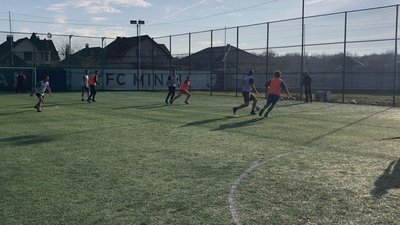 Футбольний турнір серед волонтерів, воїнів АТО та ООС триває в Ужгороді Футбольний турнір серед волонтерів, воїнів АТО та ООС триває в Ужгороді