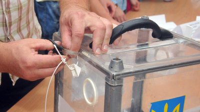 Члени ДВК відмовляються працювати у другому турі виборів Ужгородського міського голови