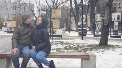 Він – із Запоріжжя, вона – з Маріуполя: у Тернополі одружилися переселенці Він – із Запоріжжя, вона – з Маріуполя: у Тернополі одружилися переселенці