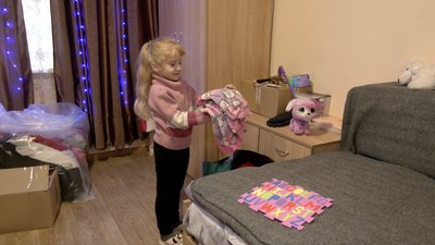У Черкасах переселенці заселяються в житло, яке зробили в недобудованому дитсадку У Черкасах переселенці заселяються в житло, яке зробили в недобудованому дитсадку