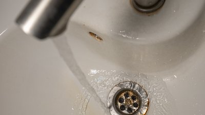 У Полтаві на понад пів сотні вулиць можливе зниження тиску води