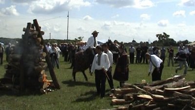 "Депортовані назавжди". Спогади лемків з хутора Бескид на Прикарпатті "Депортовані назавжди". Спогади лемків з хутора Бескид на Прикарпатті