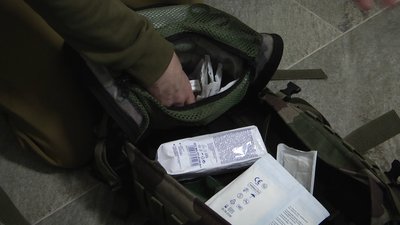 Аптечки, ноші для поранених: на Житомирщину привезли гуманітарну допомогу від польських волонтерів Аптечки, ноші для поранених: на Житомирщину привезли гуманітарну допомогу від польських волонтерів