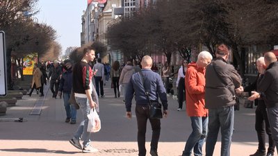 Коли на Прикарпатті очікувати нову хвилю захворюваності на CОVID-19. Прогнози лікарів