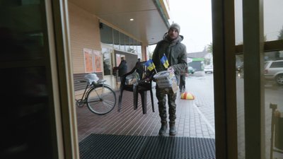 Щодня збирає гроші для ЗСУ волонтер з Овруча Тарас Кобилинський Щодня збирає гроші для ЗСУ волонтер з Овруча Тарас Кобилинський