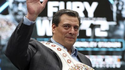 "Суперечливі рішення вб'ють бокс". Президент WBC запропонував призначити шістьох суддів на бій Усик — Ф'юрі