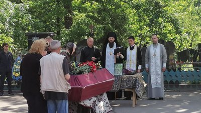 У Кропивницькому попрощались з 33-річним бійцем, який загинув на Луганщині У Кропивницькому попрощались з 33-річним бійцем, який загинув на Луганщині