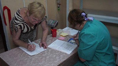 Грошей з пільговиків не братимуть. У прифронтовій Мар’їнці розпочала роботу соціальна пральня Грошей з пільговиків не братимуть. У прифронтовій Мар’їнці розпочала роботу соціальна пральня