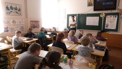 В Івано-Франківській громаді стартувала електронна реєстрація школярів у перші класи: що відомо