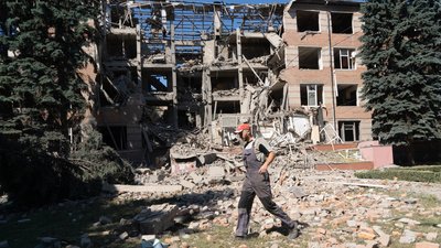 Сім ракет по Миколаєву та обстріли Донеччини. Як минула ніч у регіонах